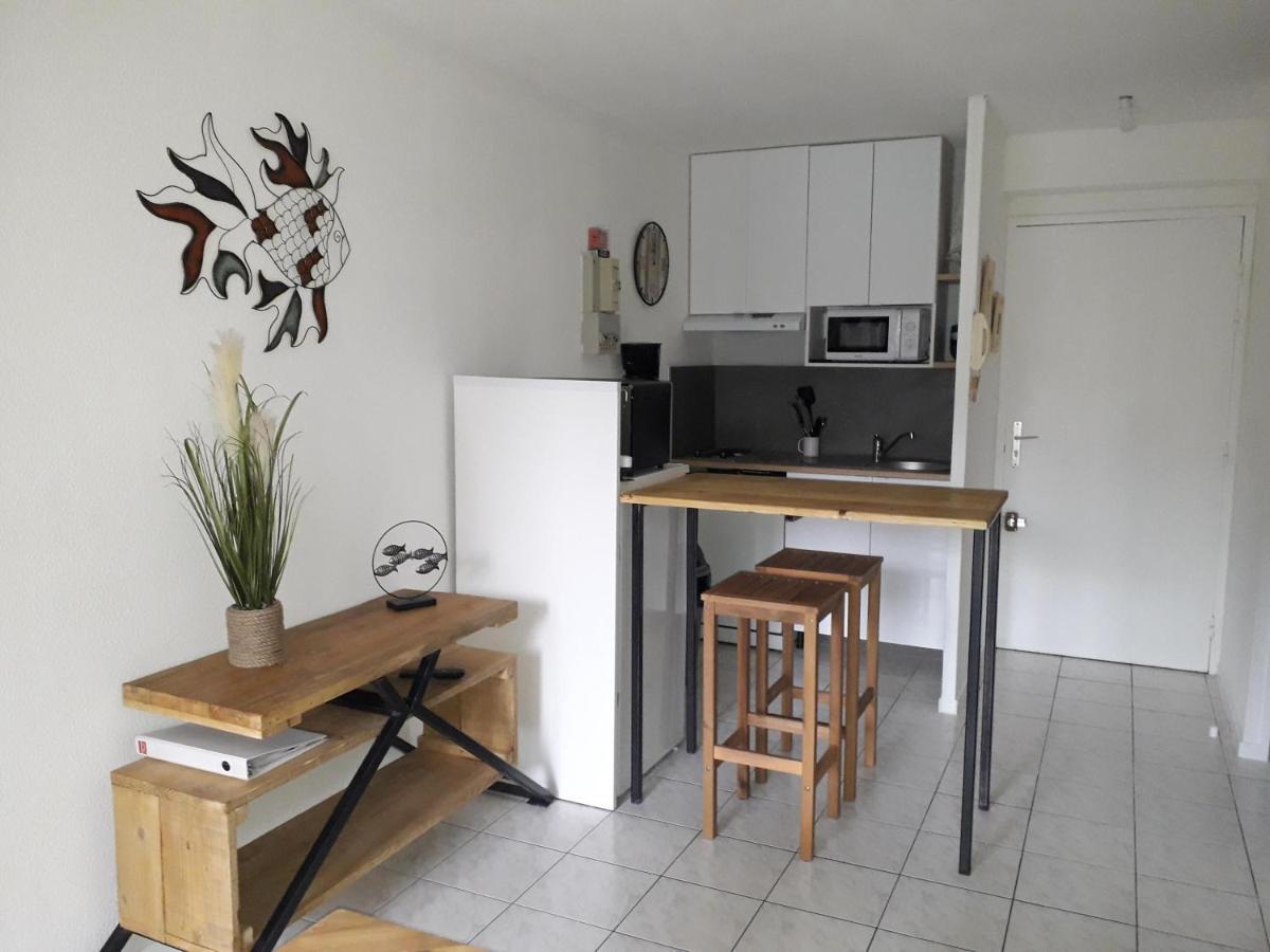 Le Venizio - Classe 2 Etoiles - T2 Climatise, Avec Terrasse, Parking, Pret De Velos, 10 Minutes A Pied Gare Et Centre Ville Sete Bagian luar foto