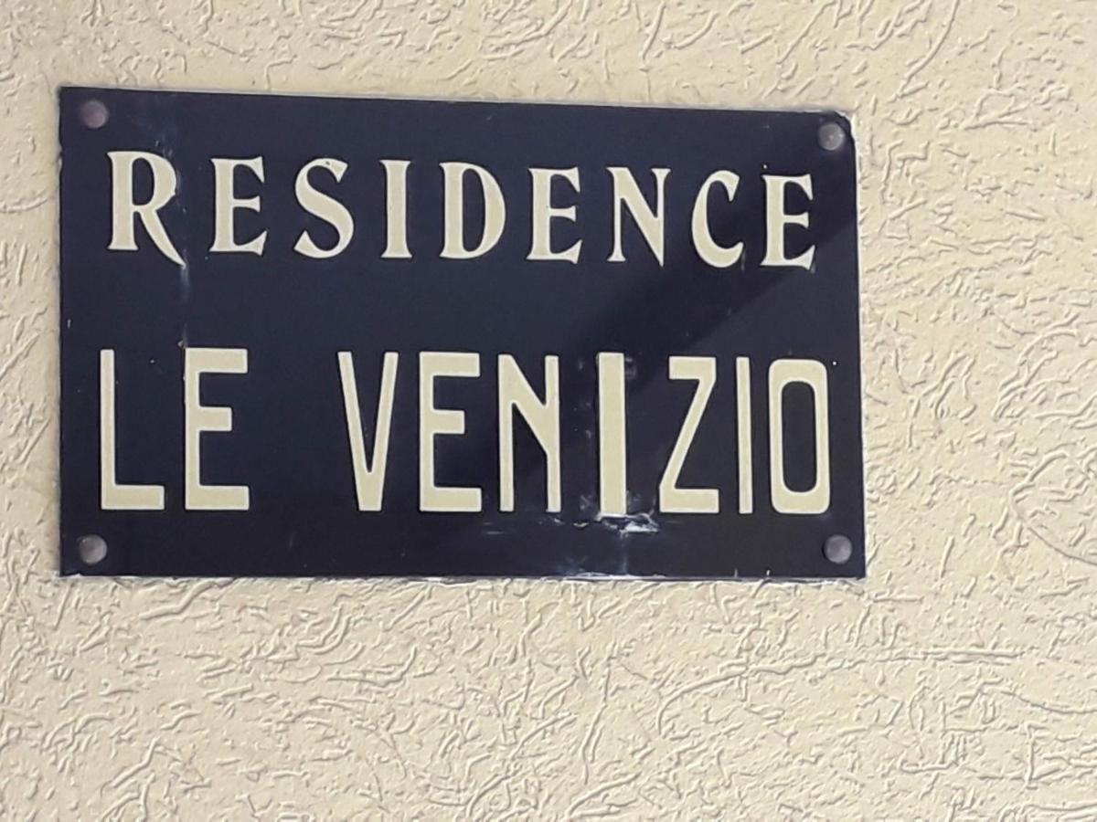 Le Venizio - Classe 2 Etoiles - T2 Climatise, Avec Terrasse, Parking, Pret De Velos, 10 Minutes A Pied Gare Et Centre Ville Sete Bagian luar foto